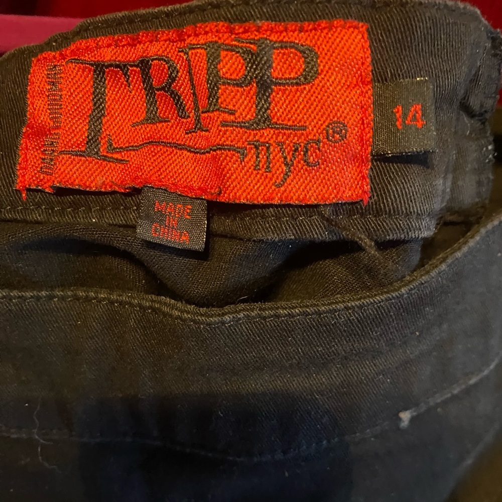 VINTAGE discontinued TRIPP nyc 90’s skirt 14 waist 34”- 38” goth punk black - Picture 2 of 5